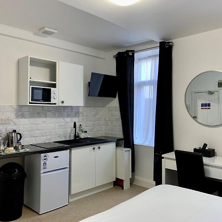 Saint Helier Jersey Sarum Apart-Hotel מראה חיצוני תמונה